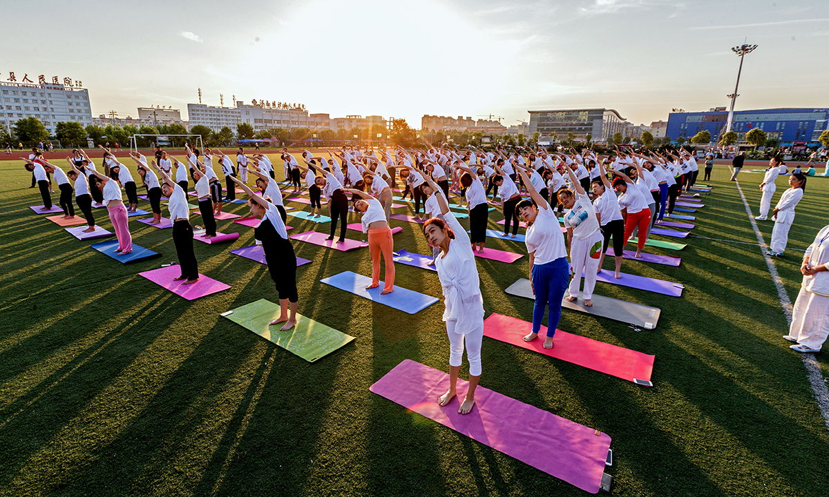 Giornata internazionale dello Yoga: le foto più belle Giornata internazionale dello Yoga: le foto più belle