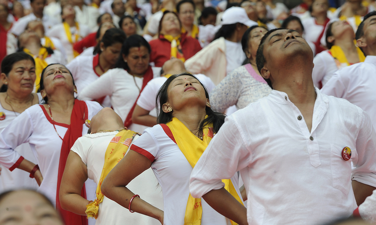 Giornata internazionale dello Yoga: le foto più belle Giornata internazionale dello Yoga: le foto più belle