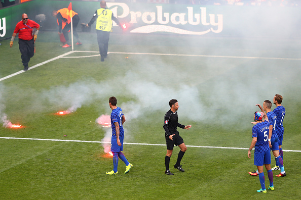 L’Uefa grazia la Croazia per la vergogna ultras: multa e divieti sui biglietti