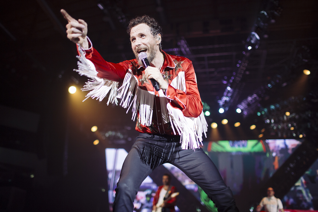 Jovanotti: in “Lorenzo negli stadi” tutte le emozioni del tour Jovanotti: in “Lorenzo negli stadi” tutte le emozioni del tour