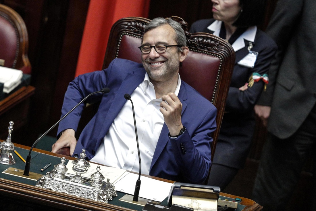 Elezioni a Roma: Virginia Raggi è il nuovo sindaco Elezioni a Roma: Virginia Raggi è il nuovo sindaco