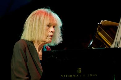 Il piano magico di Carla Bley e Cyrus Chestnut e i sax di Blake e Cheek