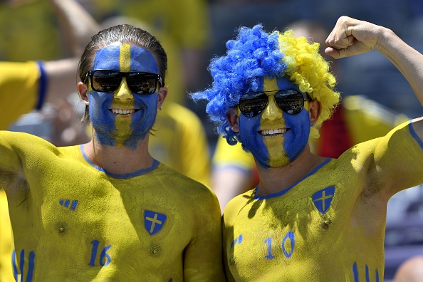 Euro 2016: Italia-Svezia, lo spettacolo dei tifosi a Tolosa Euro 2016: Italia-Svezia, lo spettacolo dei tifosi a Tolosa