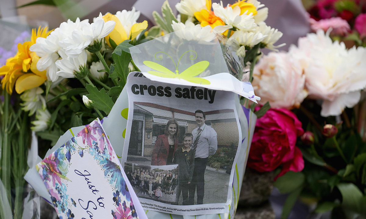 Jo Cox, l’ultimo saluto alla deputata uccisa – Foto Jo Cox, l’ultimo saluto alla deputata uccisa – Foto