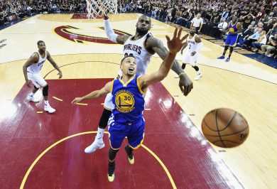 Nba Finals, LeBron James stellare: sarà gara 7 tra Cleveland e Golden State