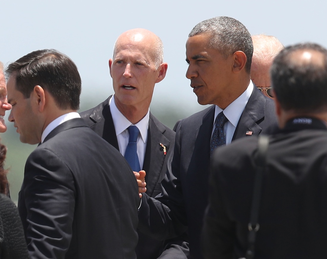 Strage di Orlando: l’abbraccio di Obama alle famiglie Strage di Orlando: l’abbraccio di Obama alle famiglie