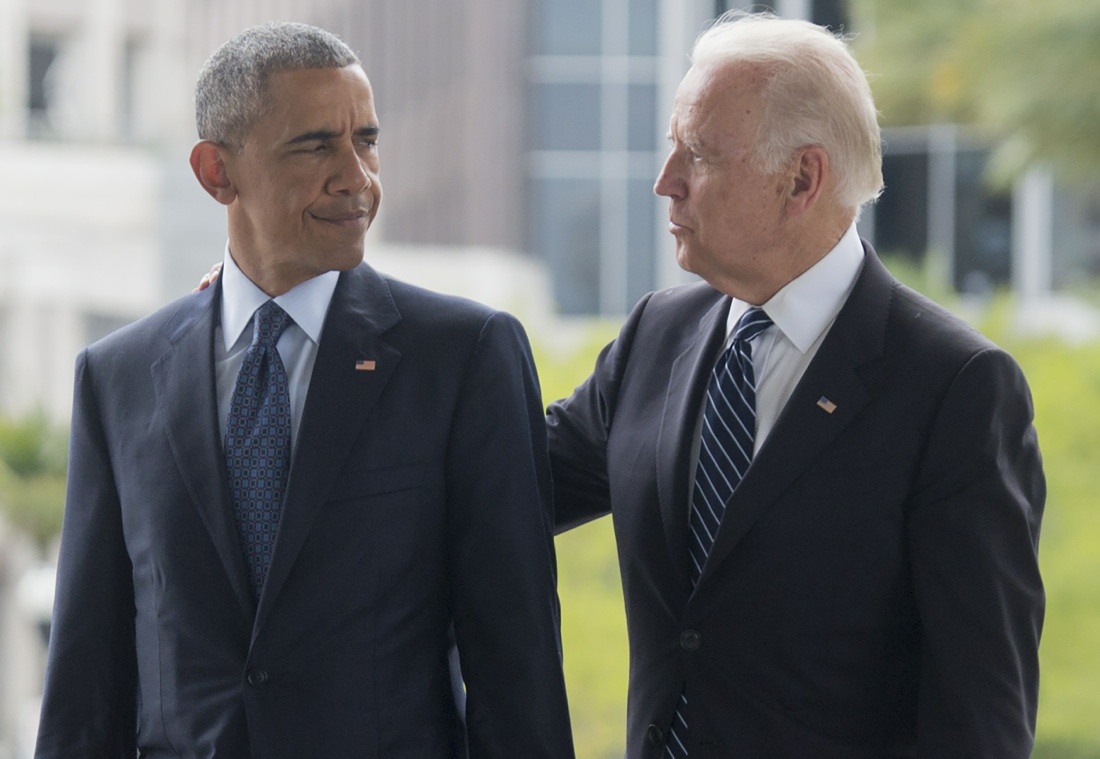 Strage di Orlando: l’abbraccio di Obama alle famiglie Strage di Orlando: l’abbraccio di Obama alle famiglie