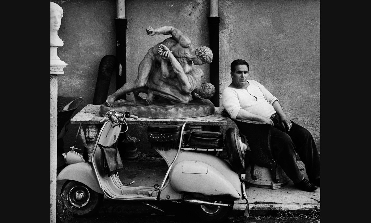 William Klein: il mondo a modo suo, la mostra a Milano William Klein: il mondo a modo suo, la mostra a Milano