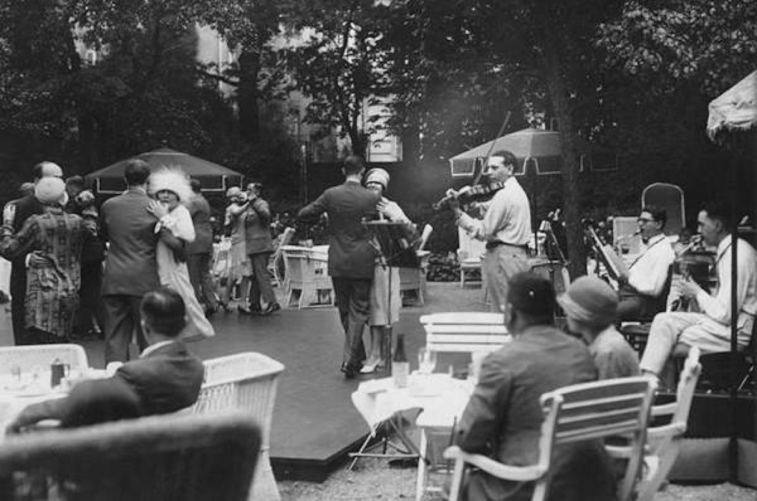 Hitler, Il “Mein Kampf” e gli anni di Weimar (1918-1933) – Foto Hitler, Il “Mein Kampf” e gli anni di Weimar (1918-1933) – Foto