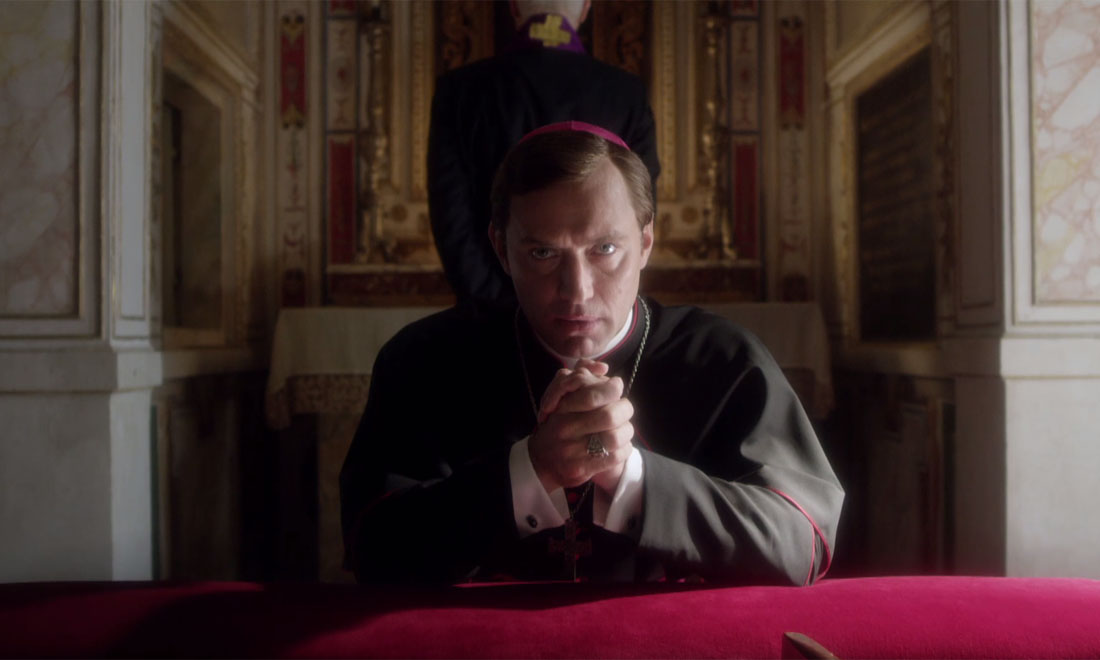 The Young Pope, la serie tv di Paolo Sorrentino: prime immagini e teaser trailer