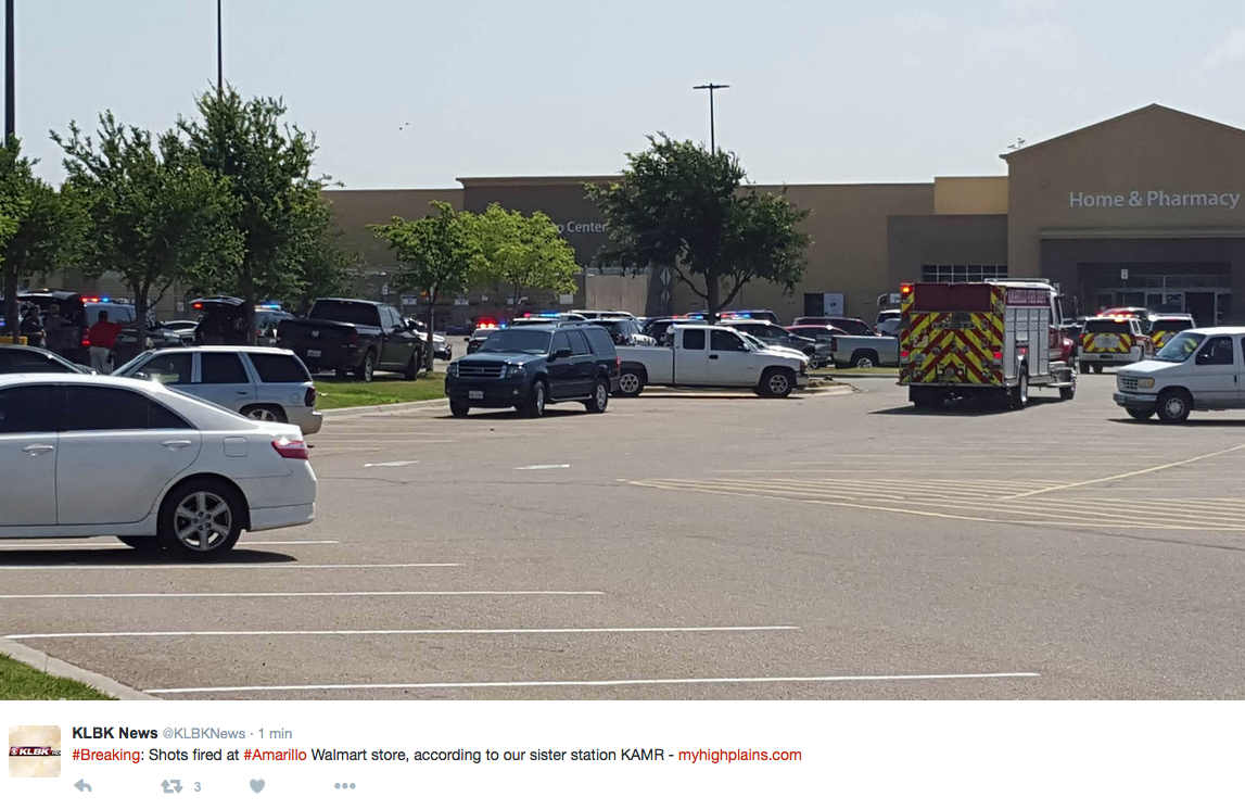 Usa, paura per un uomo armato in Texas