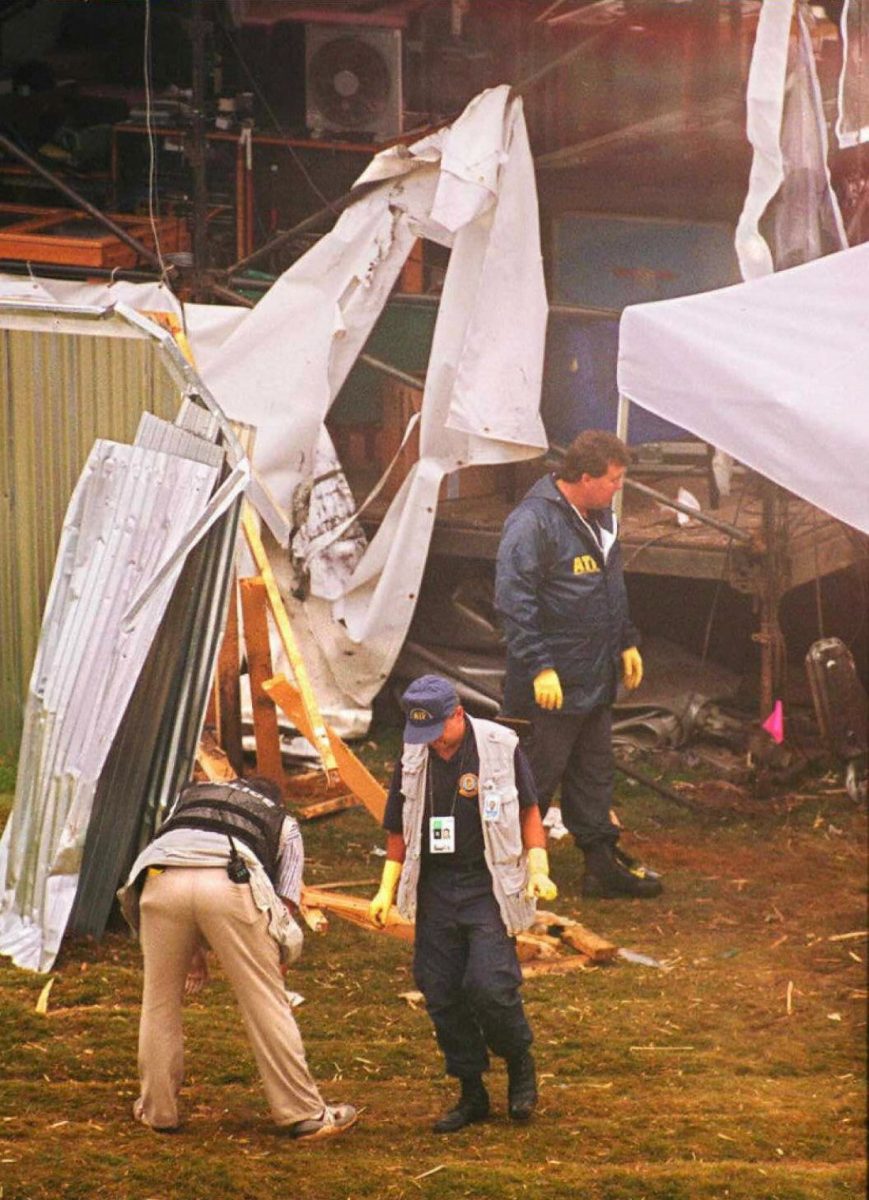 Storia della violenza omofoba negli Stati Uniti (1945-2015) Storia della violenza omofoba negli Stati Uniti (1945-2015)