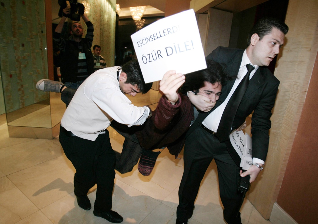 Storia della violenza omofoba negli Stati Uniti (1945-2015) Storia della violenza omofoba negli Stati Uniti (1945-2015)