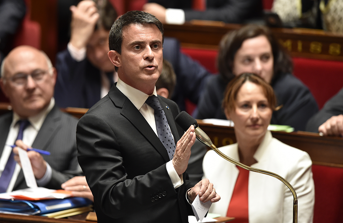 Scontri a Parigi durante la manifestazione contro la riforma del lavoro Scontri a Parigi durante la manifestazione contro la riforma del lavoro