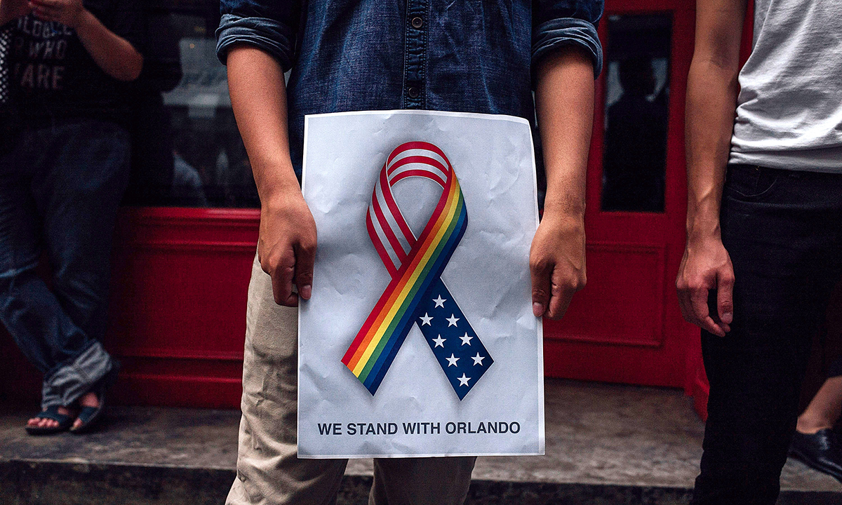 Strage al club gay di Orlando: il lutto nel mondo – Foto Strage al club gay di Orlando: il lutto nel mondo – Foto