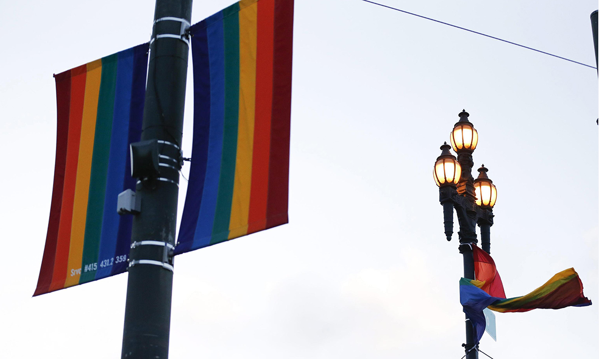 Strage al club gay di Orlando: il lutto nel mondo – Foto Strage al club gay di Orlando: il lutto nel mondo – Foto