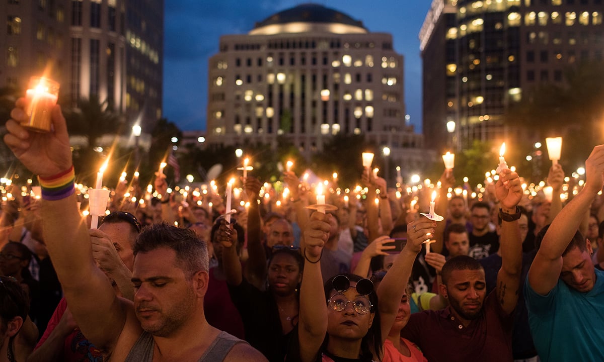 Strage al club gay di Orlando: il lutto nel mondo – Foto