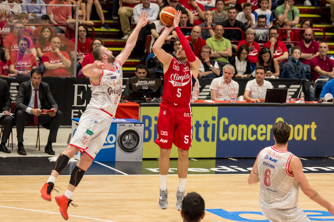 Basket: 27° scudetto per l’Olimpia Milano, il secondo griffato Armani Basket: 27° scudetto per l’Olimpia Milano, il secondo griffato Armani