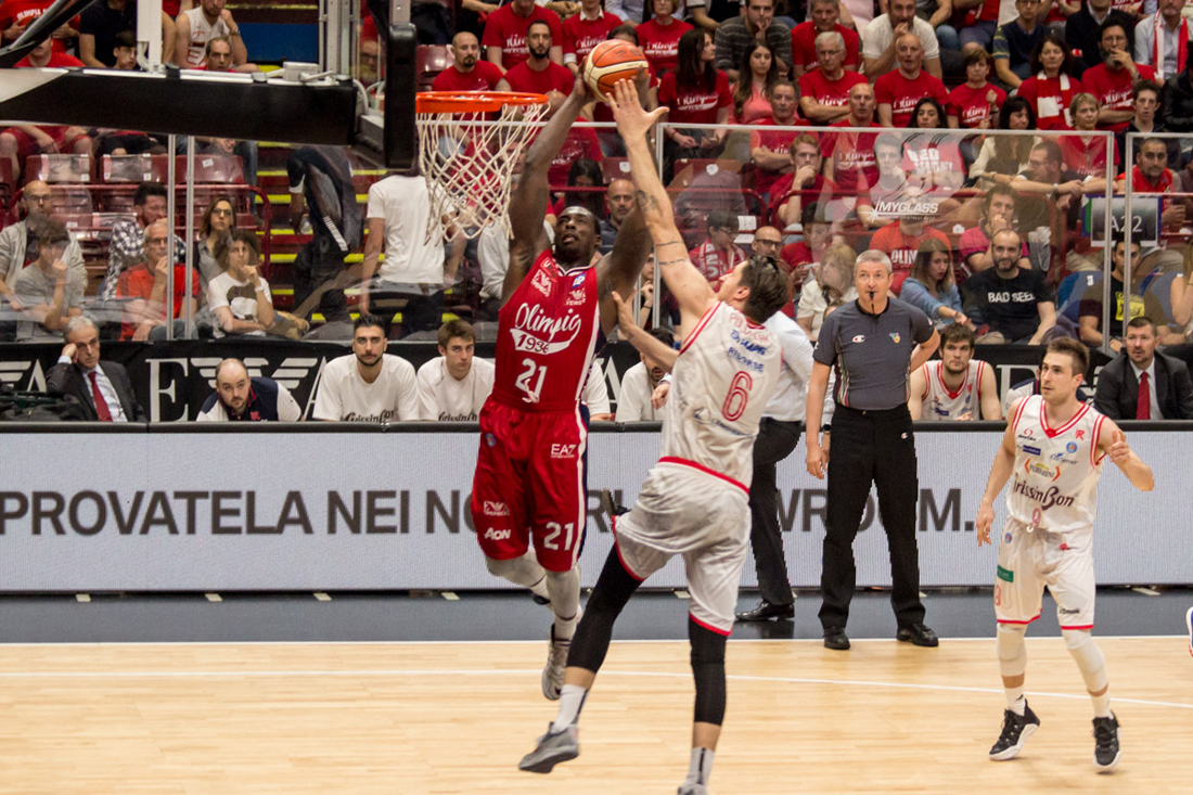 Basket: 27° scudetto per l’Olimpia Milano, il secondo griffato Armani Basket: 27° scudetto per l’Olimpia Milano, il secondo griffato Armani