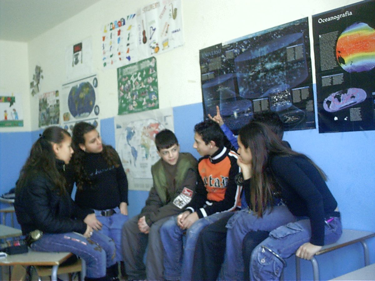 Galleria foto '“Con la Camorra io ci ho parlato”. Emanuele, il poeta di Scampia' - foto 9