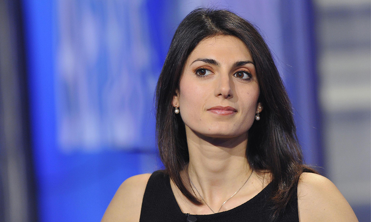 Virginia Raggi e la squadra per Roma che non c’è Virginia Raggi e la squadra per Roma che non c’è