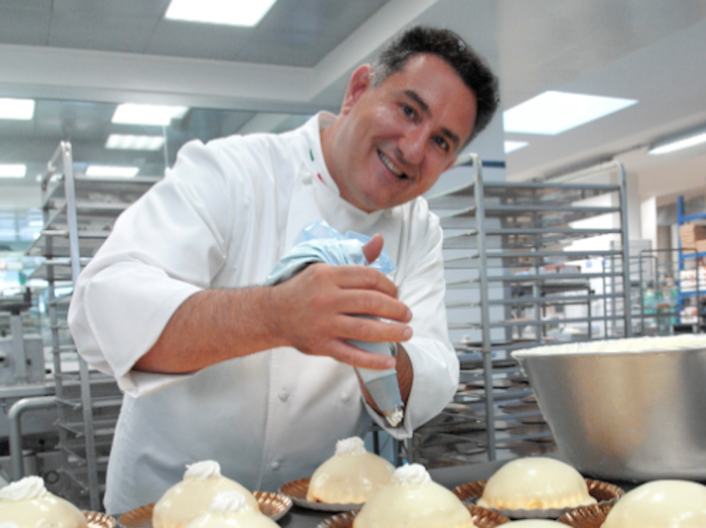 Salvatore De Riso, dalla Costiera Amalfitana al gotha della pasticceria internazionale Salvatore De Riso, dalla Costiera Amalfitana al gotha della pasticceria internazionale