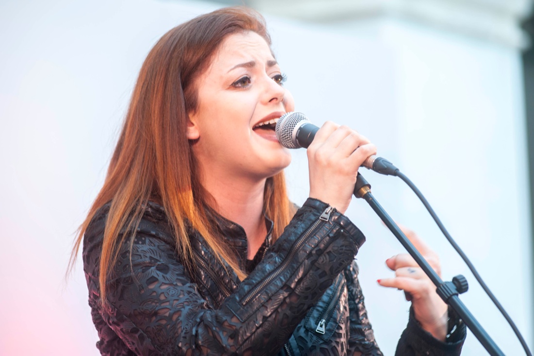 Annalisa: “Per me cantare ha a che fare con la fisica” – FOTO e VIDEO