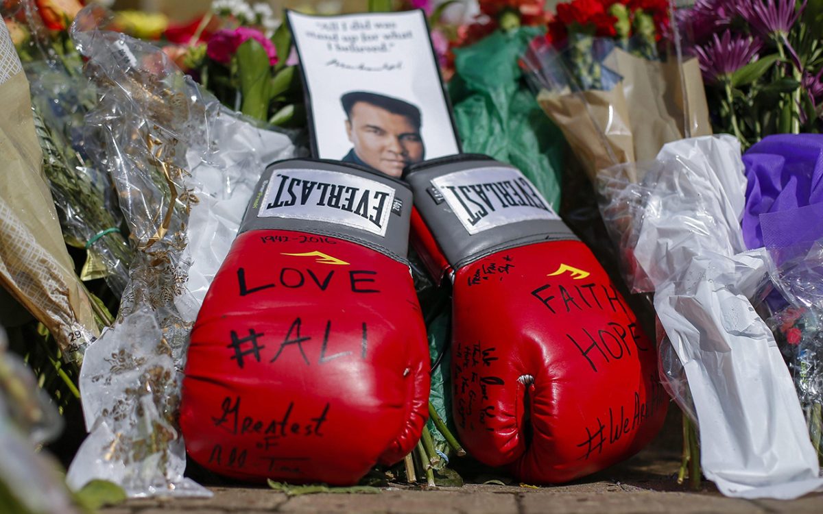 Galleria foto 'Addio a Muhammad Ali, la cerimonia live – Foto – video' - foto 8