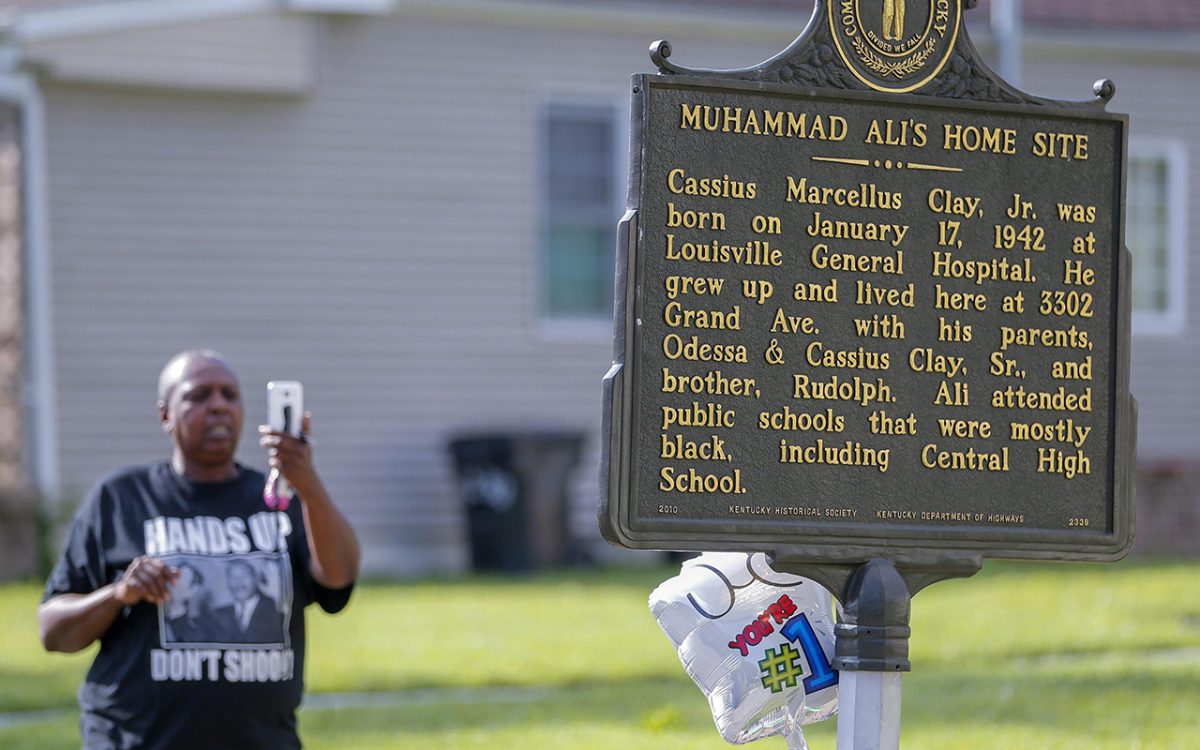 Galleria foto 'Addio a Muhammad Ali, la cerimonia live – Foto – video' - foto 13