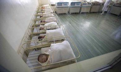 Istat, italiani in calo: è la prima volta in 90 anni