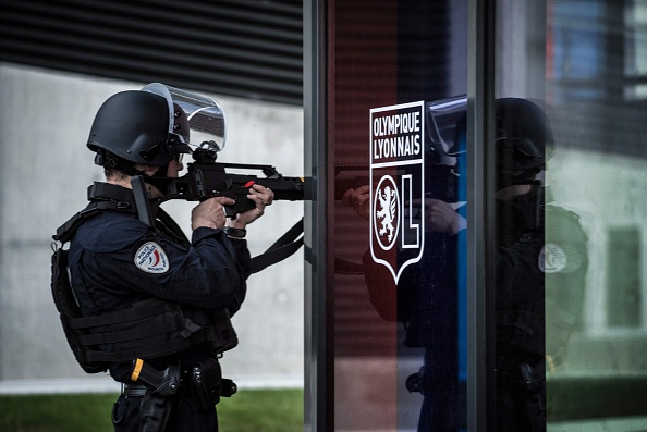 Euro 2016, allarme sicurezza: ma il terrorismo non ferma i tifosi Euro 2016, allarme sicurezza: ma il terrorismo non ferma i tifosi