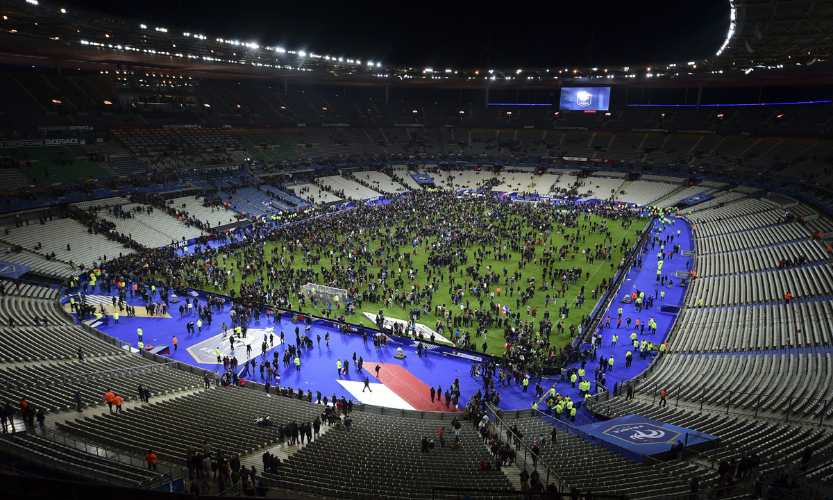 Euro 2016, allarme sicurezza: ma il terrorismo non ferma i tifosi Euro 2016, allarme sicurezza: ma il terrorismo non ferma i tifosi