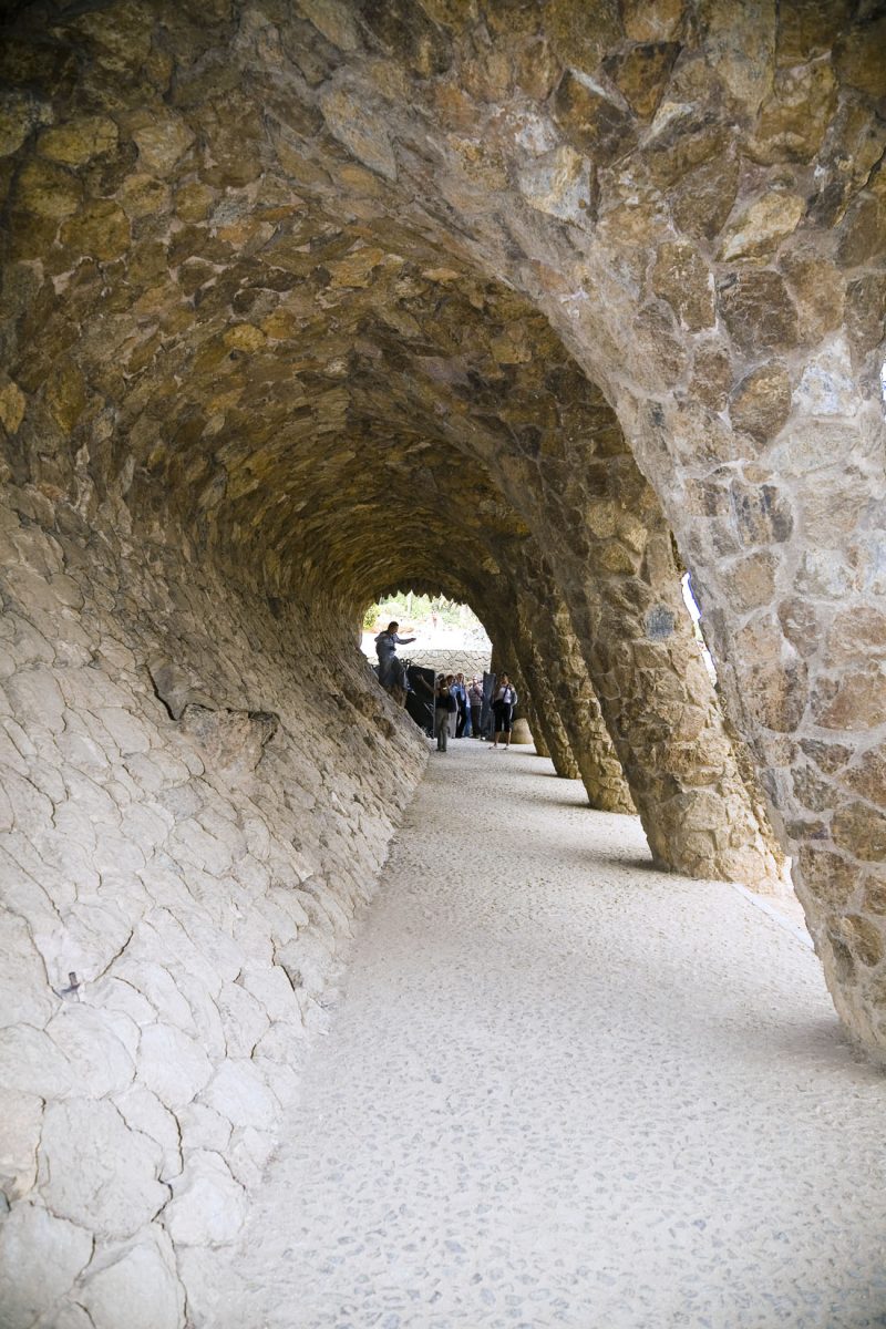 Antoni Gaudí moriva 90 anni fa: le foto delle sue meraviglie architettoniche Antoni Gaudí moriva 90 anni fa: le foto delle sue meraviglie architettoniche