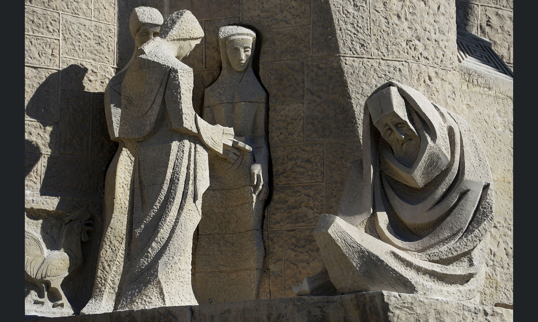 Antoni Gaudí moriva 90 anni fa: le foto delle sue meraviglie architettoniche Antoni Gaudí moriva 90 anni fa: le foto delle sue meraviglie architettoniche
