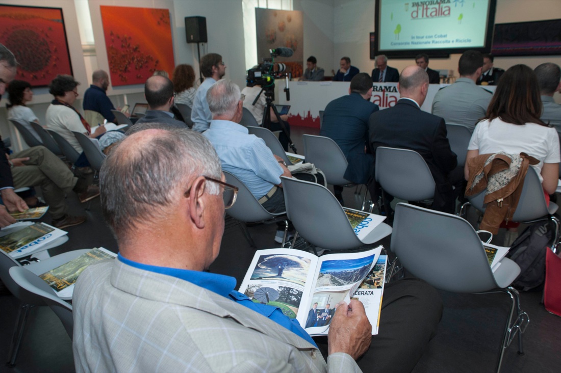 Cobat punta il dito contro il traffico illecito dei rifiuti – FOTO e VIDEO Cobat punta il dito contro il traffico illecito dei rifiuti – FOTO e VIDEO