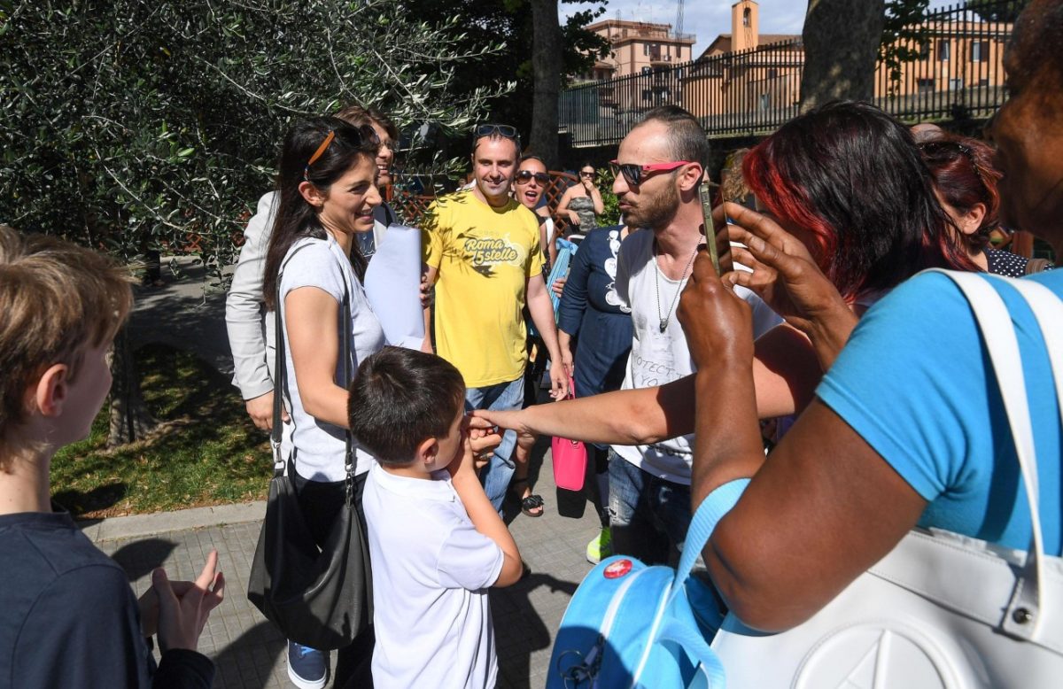 La forza di Virginia Raggi e la debolezza di Giachetti