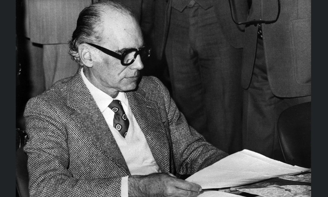 Luigi Comencini: 100 anni fa nasceva il regista di Pane, amore e fantasia – Foto Luigi Comencini: 100 anni fa nasceva il regista di Pane, amore e fantasia – Foto