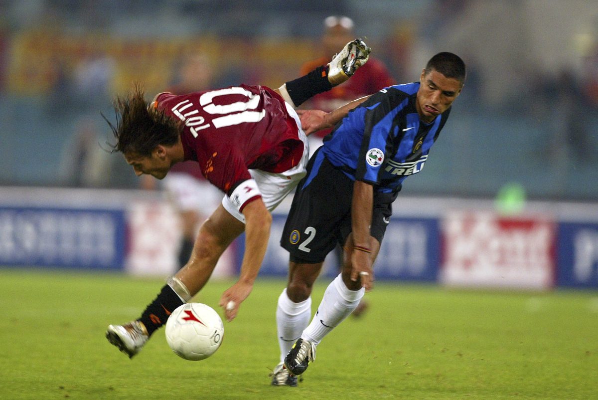 Galleria foto 'Totti rinnova con la Roma: un anno in campo poi sarà direttore tecnico' - foto 7