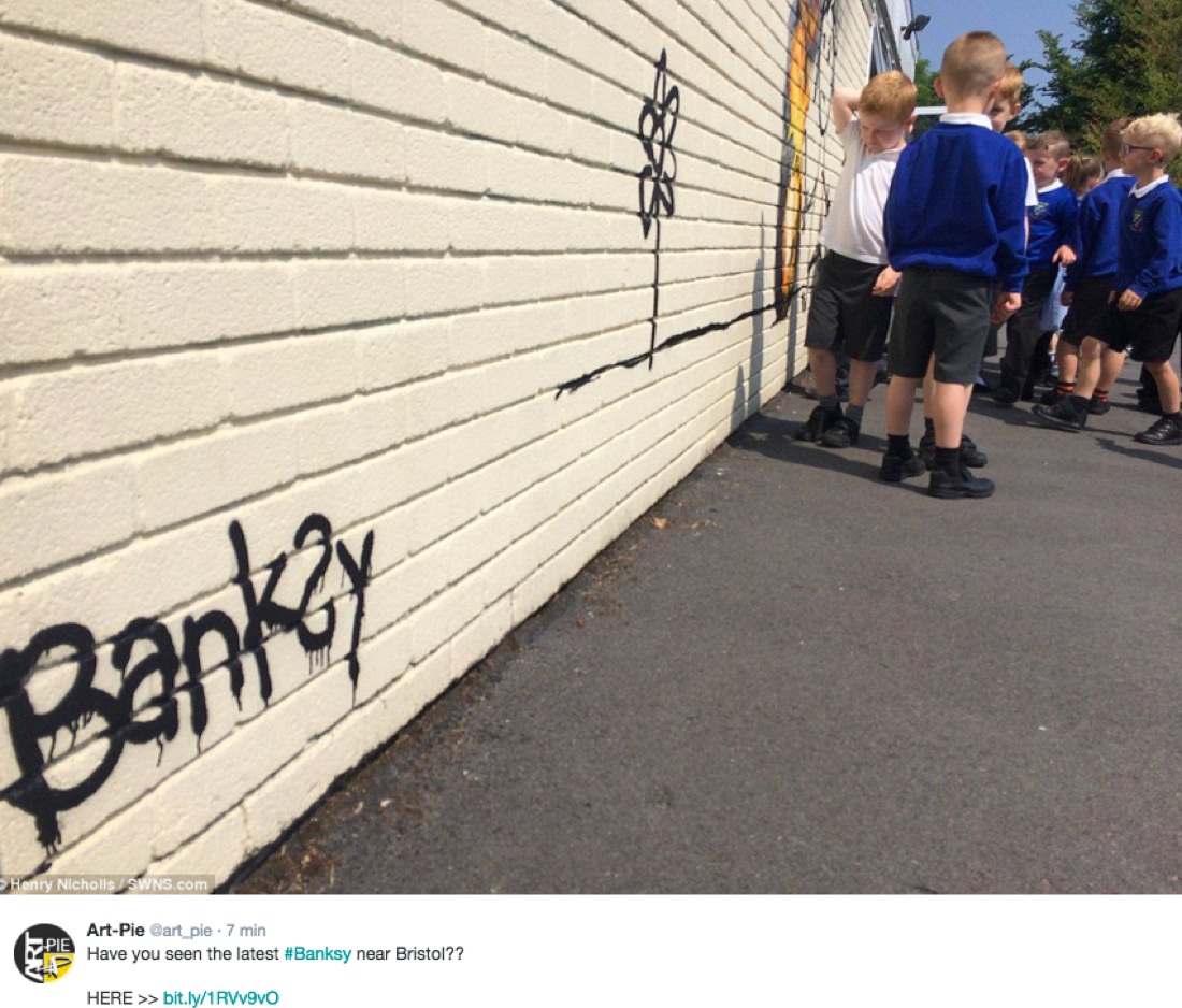 Banksy: un murales a Bristol per una scuola elementare – FOTO Banksy: un murales a Bristol per una scuola elementare – FOTO