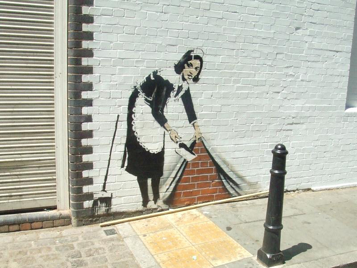 Banksy: un murales a Bristol per una scuola elementare – FOTO Banksy: un murales a Bristol per una scuola elementare – FOTO