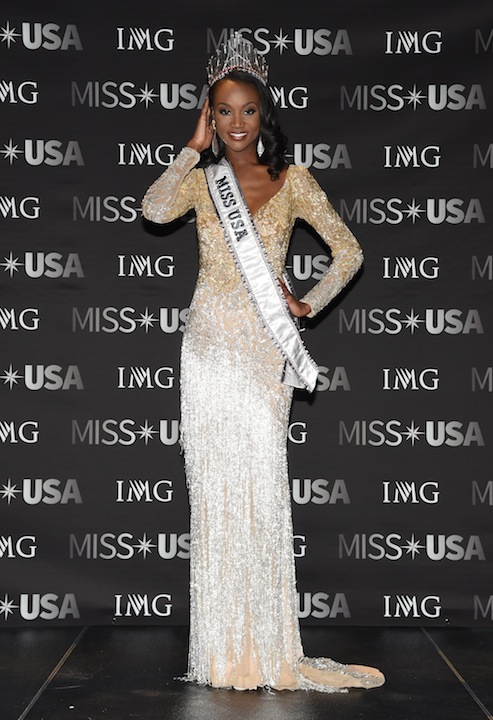 Miss Usa 2016 è una soldatessa afroamericana Miss Usa 2016 è una soldatessa afroamericana