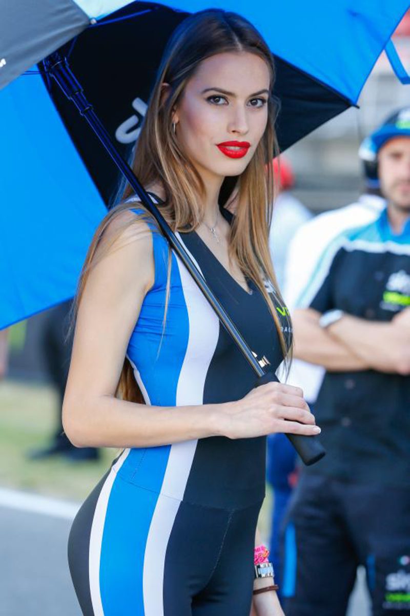 Grid Girls: MotoGP di Catalogna 2016
