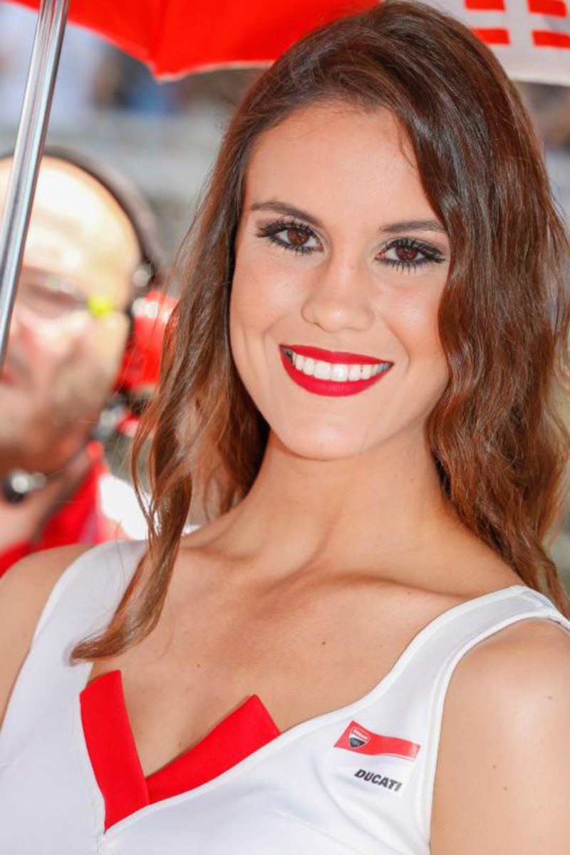 Grid Girls: MotoGP di Catalogna 2016