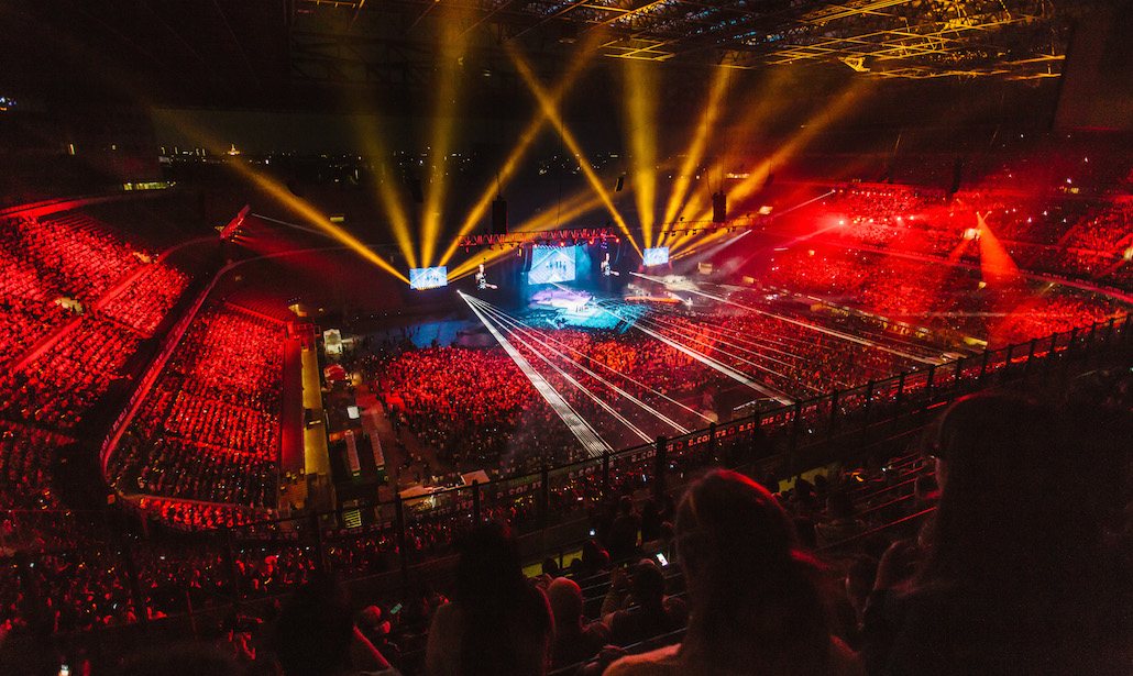 Laura Pausini incanta San Siro – La recensione Laura Pausini incanta San Siro – La recensione