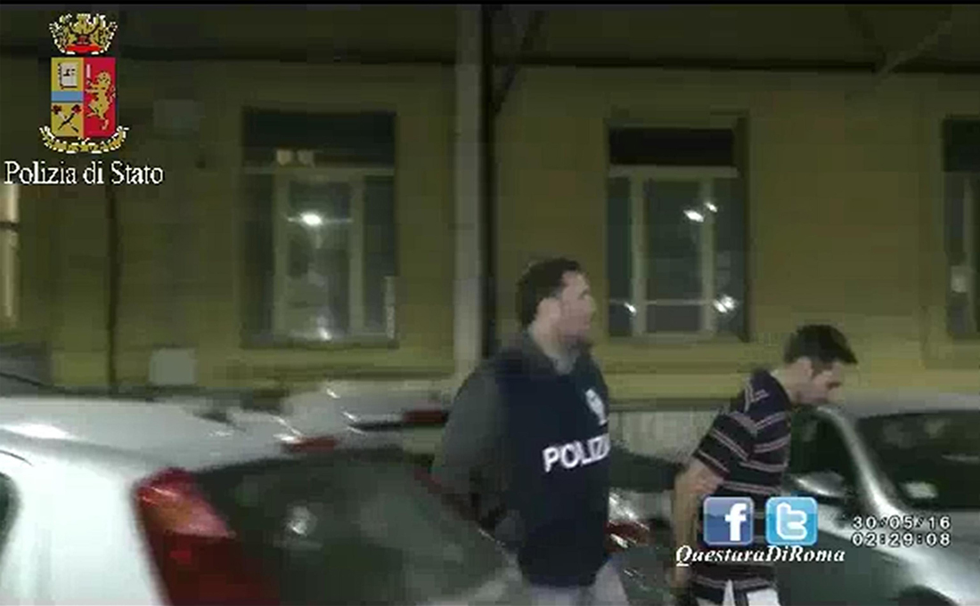 Omicidio Sara, l’autopsia: “Era già morta quando Paduano le ha dato fuoco”