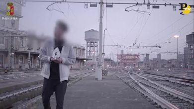 Milano: rapper girano video sui binari. Denunciati