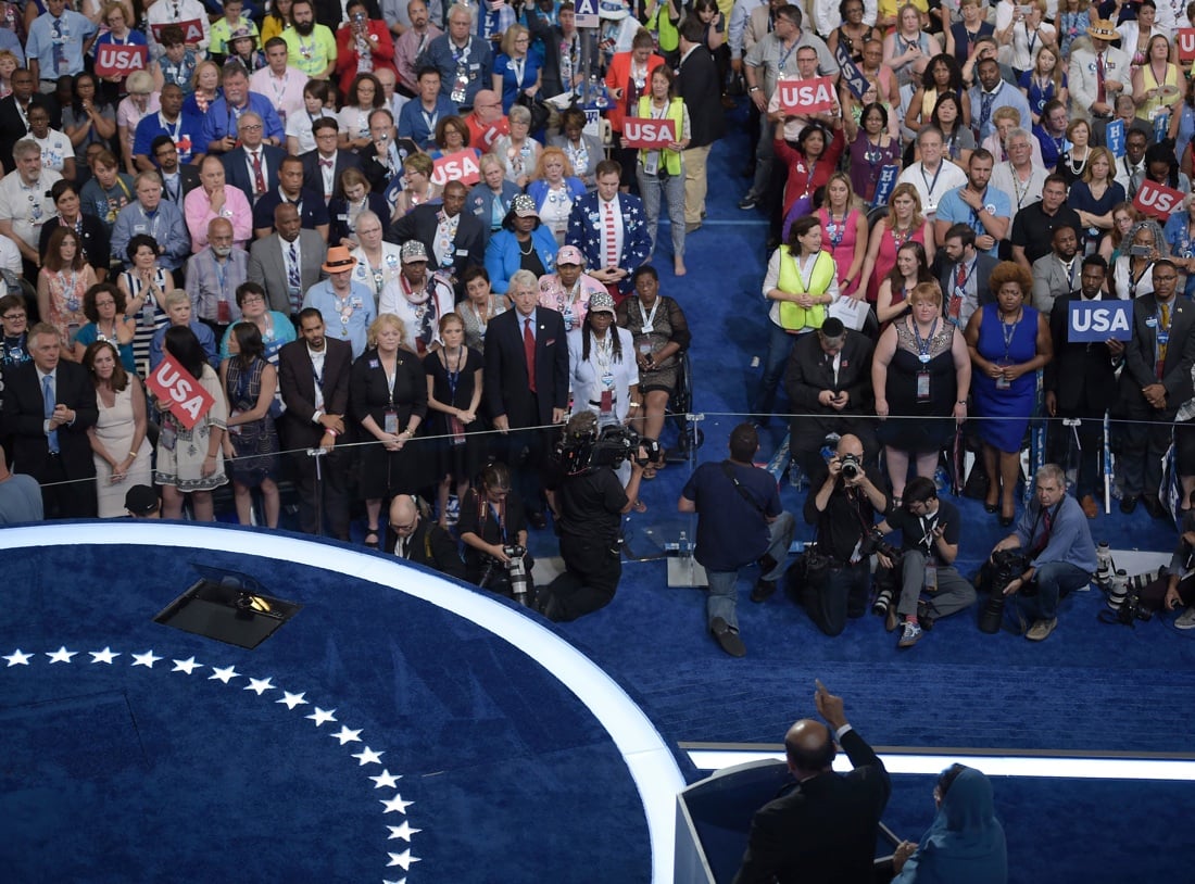 Usa 2016: le parole del padre del soldato musulmano morto in Iraq