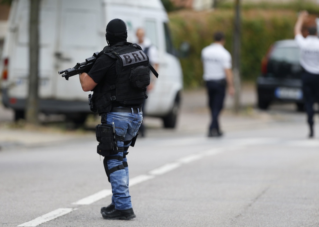 A Rouen il secondo attentatore segnalato alla polizia A Rouen il secondo attentatore segnalato alla polizia