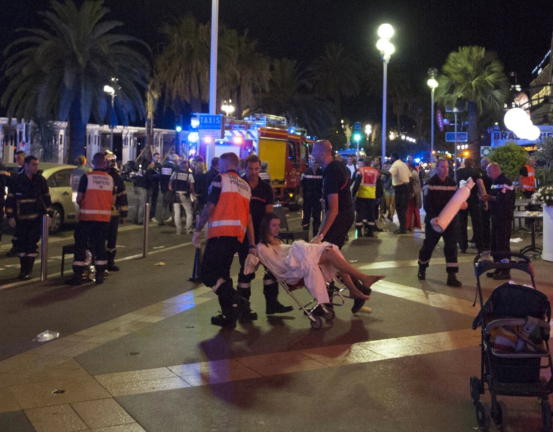 Attentati in Francia, una lunga scia di sangue