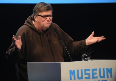 Michael Moore: “Vi spiego perché vincerà Trump”